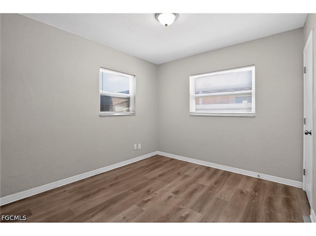 3300 Kingston Street N Saint Petersburg FL 33713 2026021200 image17