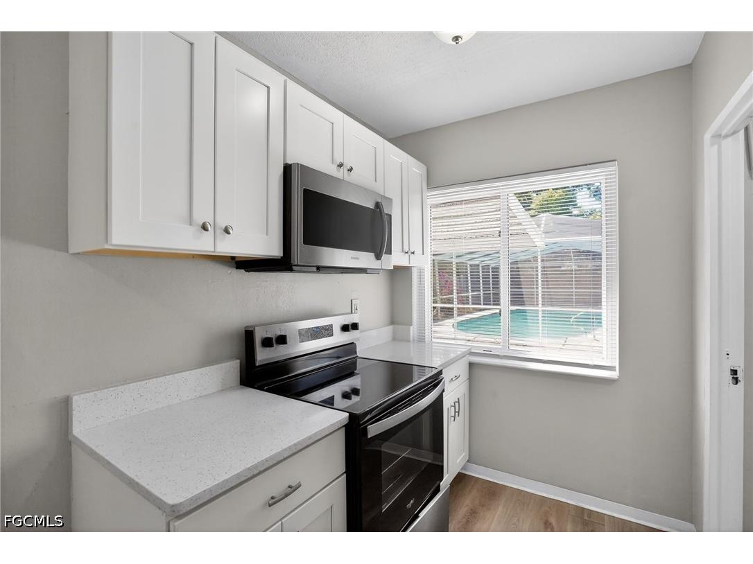 3300 Kingston Street N Saint Petersburg FL 33713 2026021200 image25
