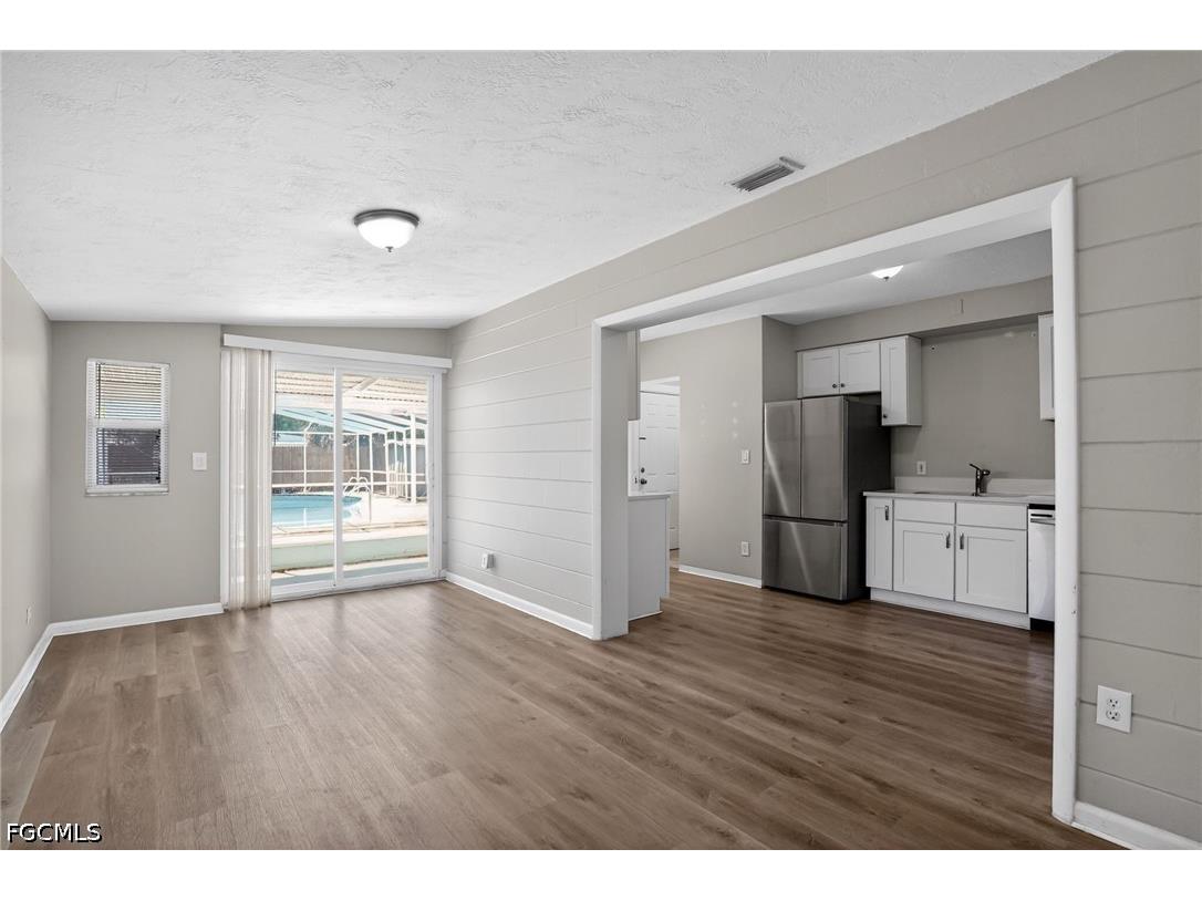 3300 Kingston Street N Saint Petersburg FL 33713 2026021200 image29