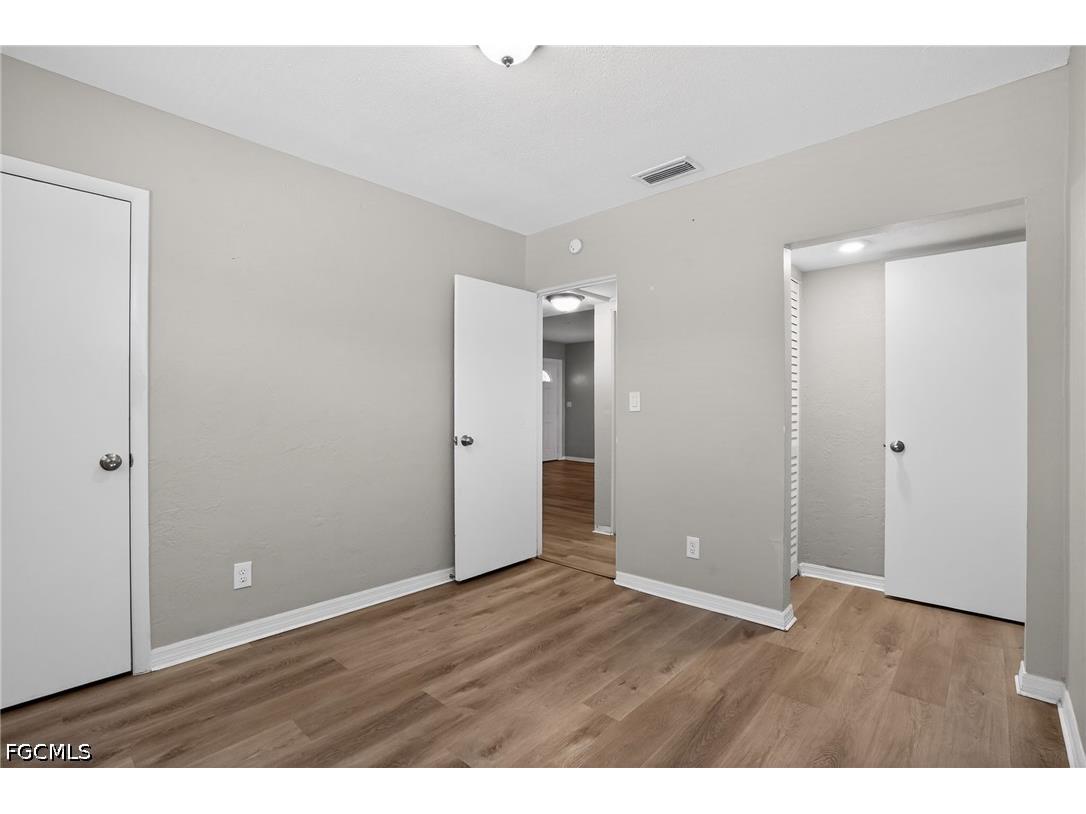 3300 Kingston Street N Saint Petersburg FL 33713 2026021200 image33
