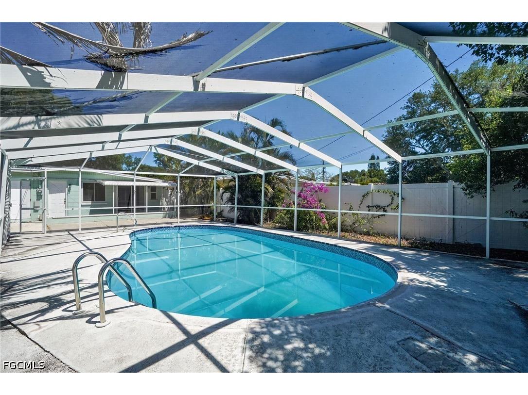 3300 Kingston Street N Saint Petersburg FL 33713 2026021200 image37