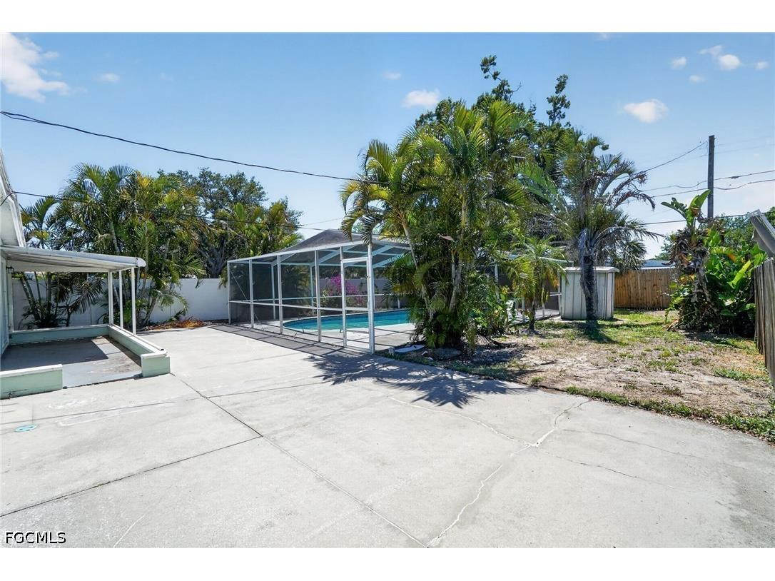 3300 Kingston Street N Saint Petersburg FL 33713 2026021200 image42