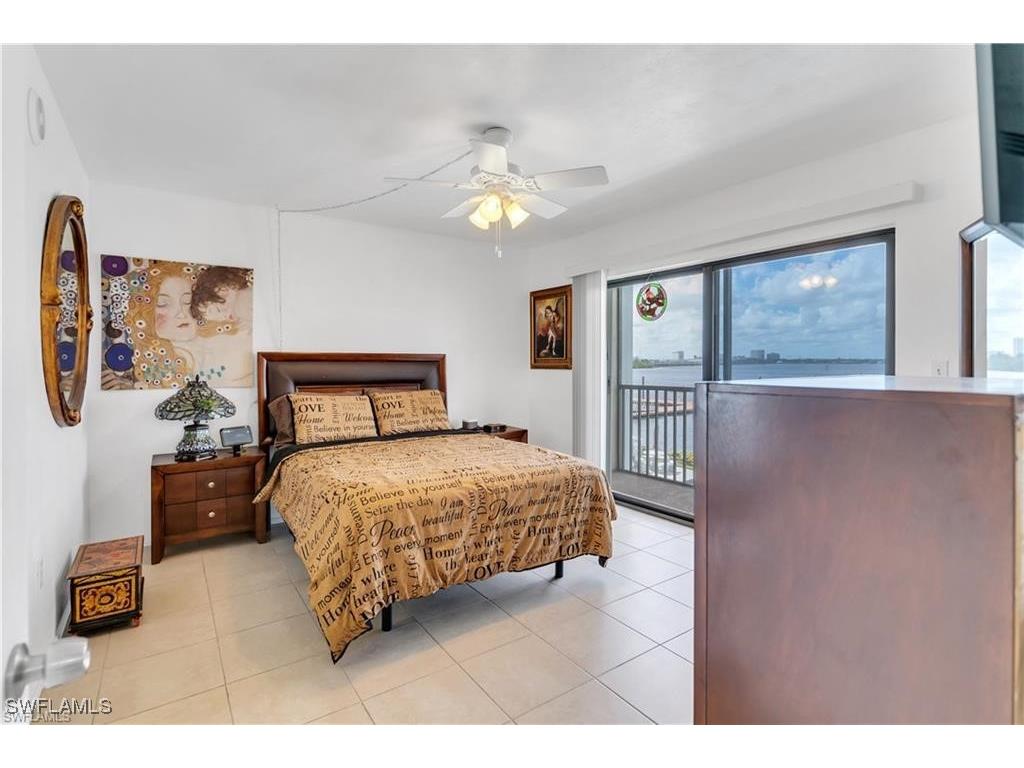 3300 N Key Drive #2C North Fort Myers FL 33903 2025001440 image10