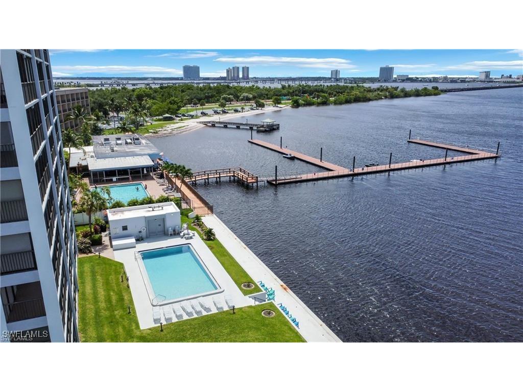 3300 N Key Drive #2C North Fort Myers FL 33903 2025001440 image17