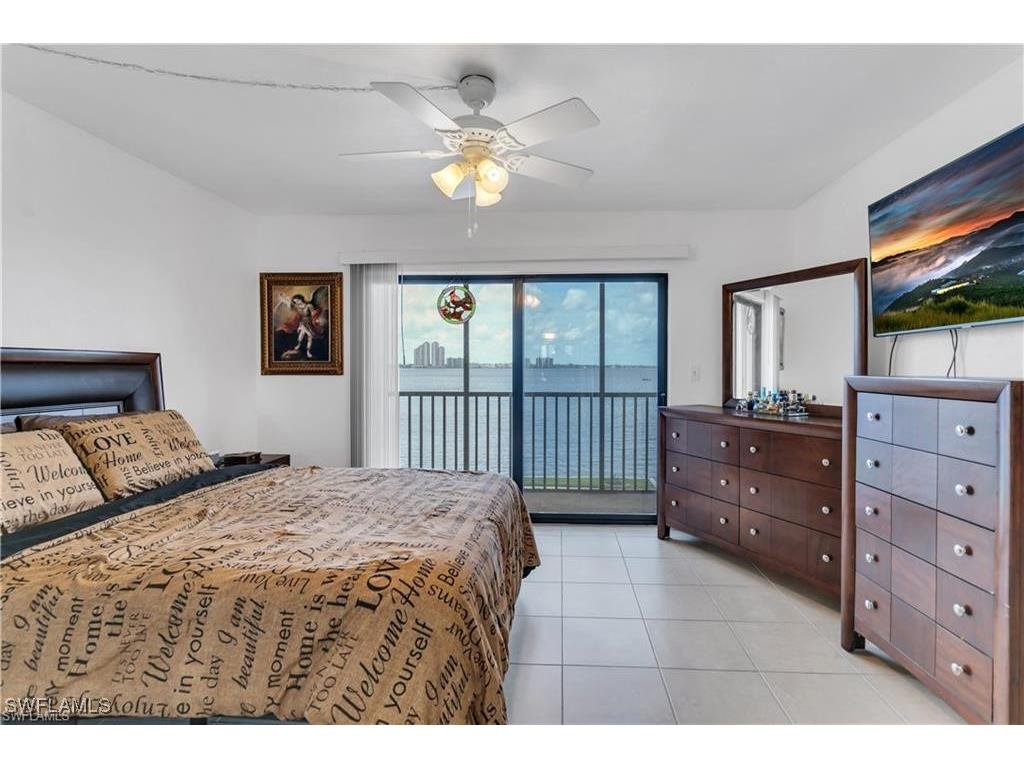 3300 N Key Drive #2C North Fort Myers FL 33903 2025001440 image9