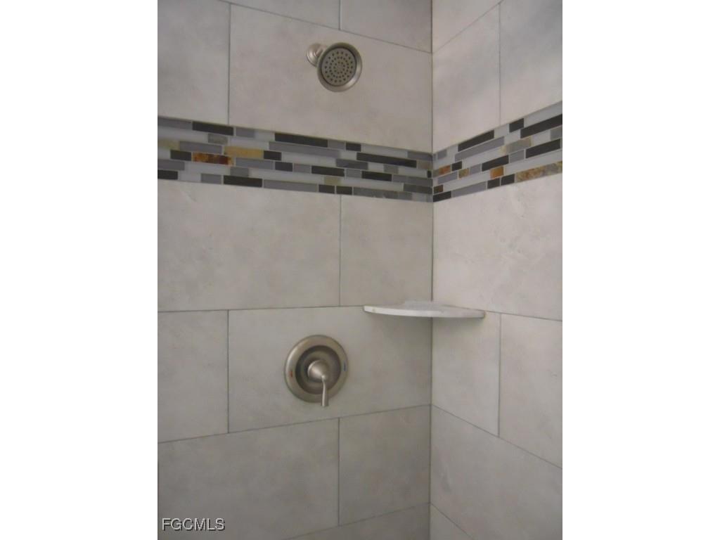 3300 N Key Drive #4W North Fort Myers FL 33903 2025017370 image13