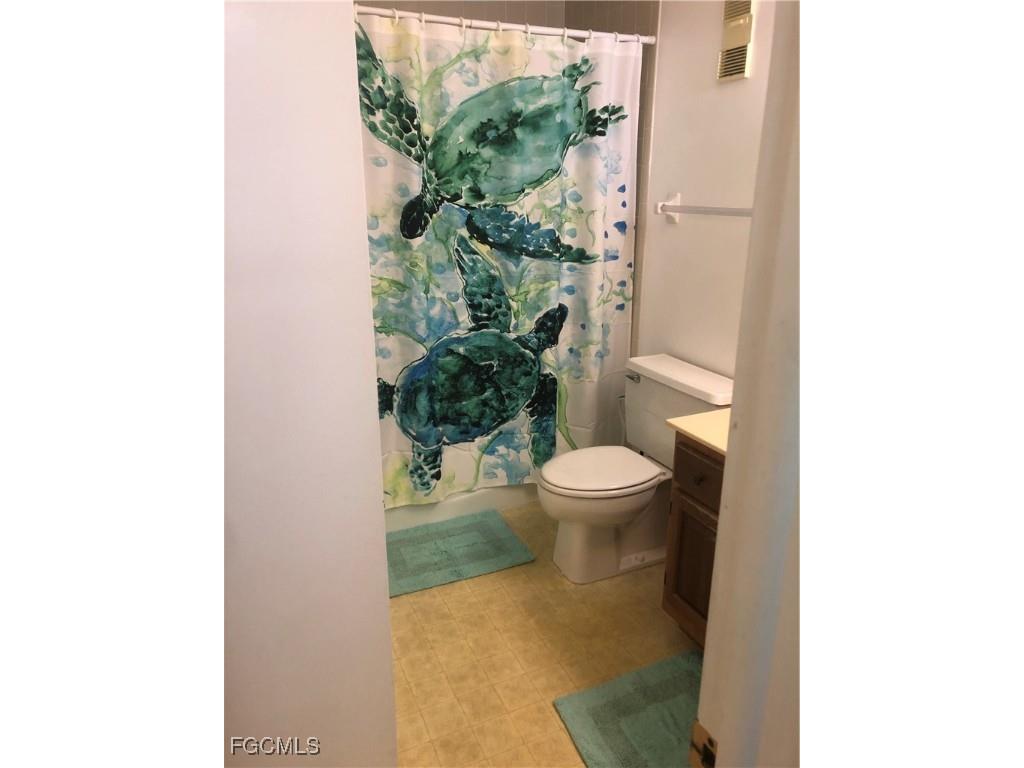 3300 N Key Drive #4W North Fort Myers FL 33903 2025017370 image8