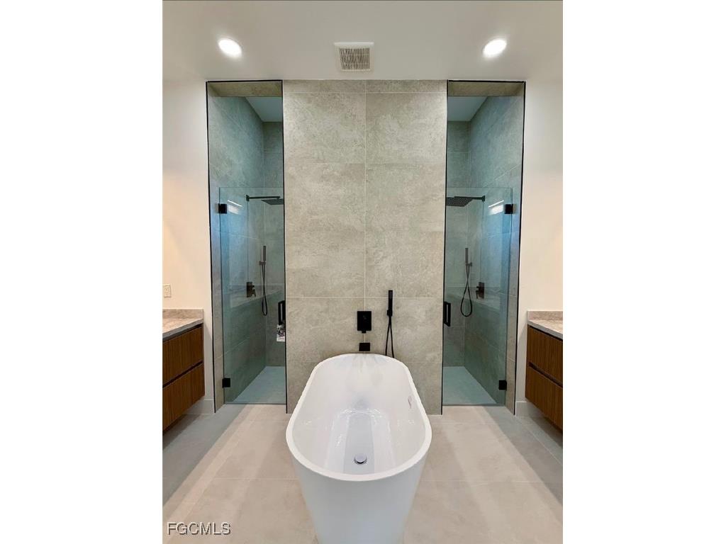 3300 NW 1st Terrace Cape Coral FL 33993 2025019774 image17