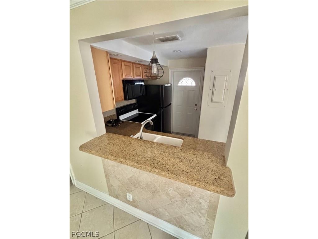 3300 New South Province Boulevard #3 Fort Myers FL 33907 2026007292 image10