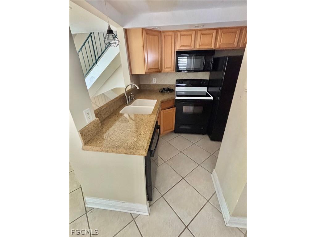 3300 New South Province Boulevard #3 Fort Myers FL 33907 2026007292 image11