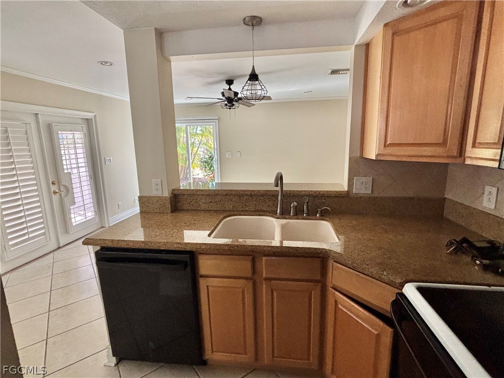 3300 New South Province Boulevard #3 Fort Myers FL 33907 2026007292 image14