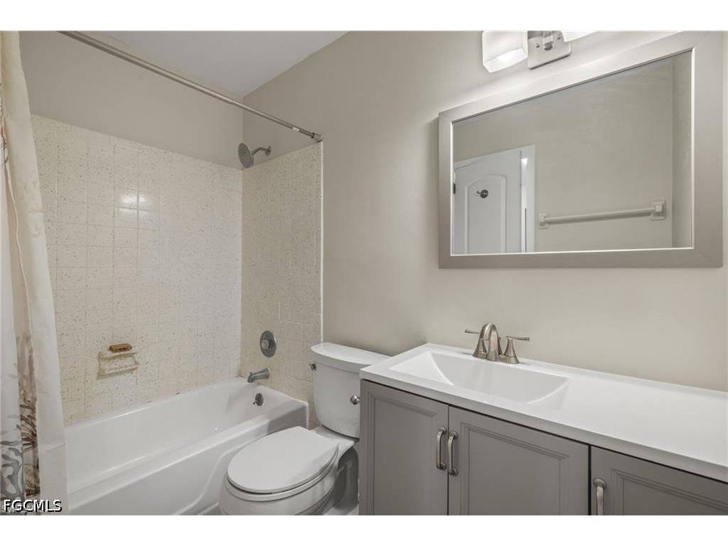 3300 Royal Canadian Trace #3 Fort Myers FL 33907 2026028876 image13