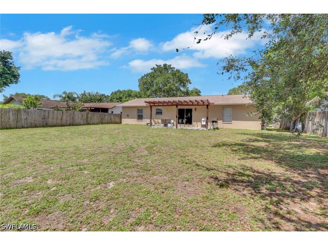 3300 Valencia Drive Naples FL 34120 226017739 image26