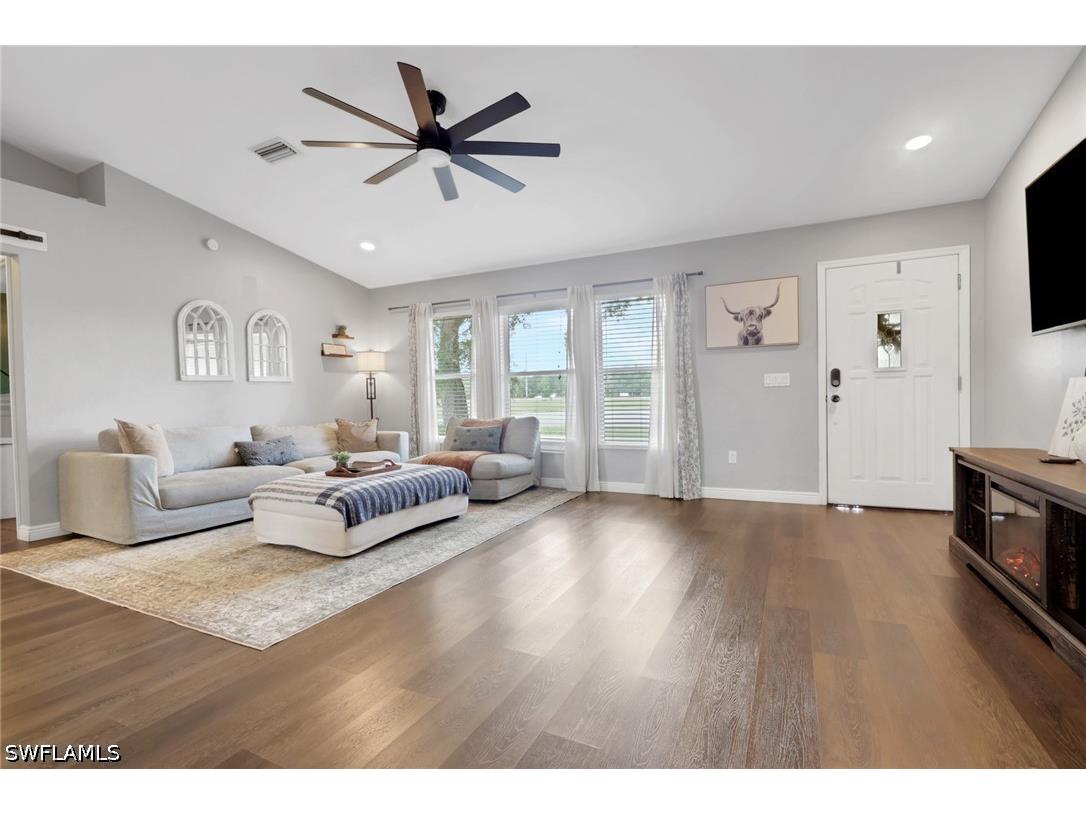 3300 Valencia Drive Naples FL 34120 226017739 image3