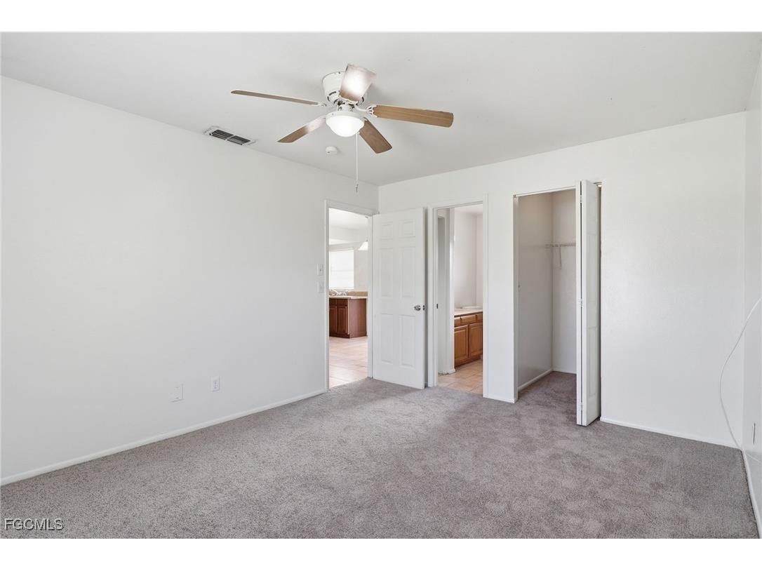 3301 2nd Street W Lehigh Acres FL 33971 2025017589 image6