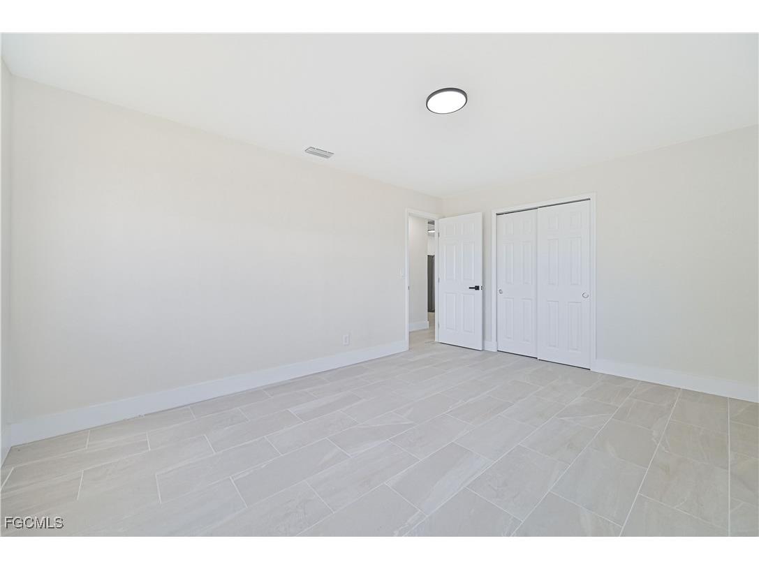 3301 38th Street SW Lehigh Acres FL 33976 2025021548 image18