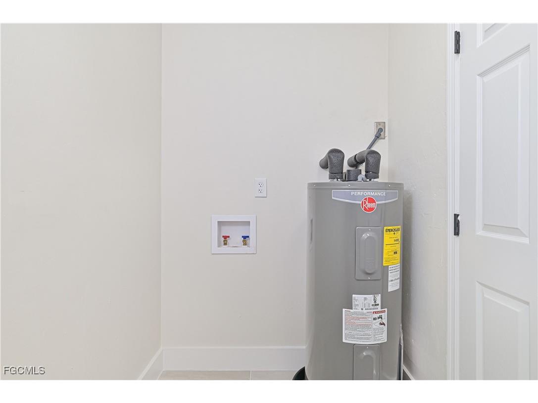 3301 38th Street SW Lehigh Acres FL 33976 2025021548 image22