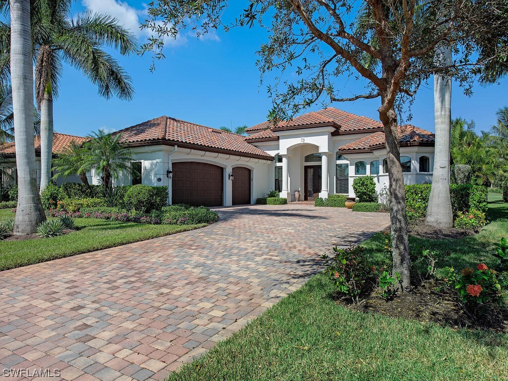 3301 Runaway Lane Naples FL 34114 223083551 image1