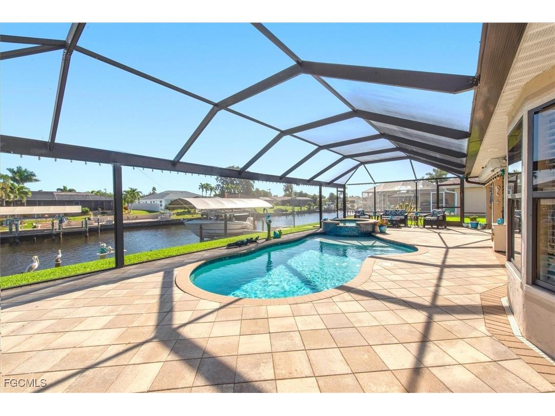 3301 SE 6th Avenue Cape Coral FL 33904 2025025064 image2