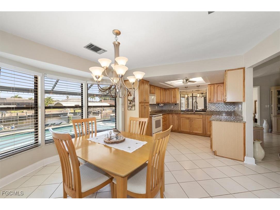 3301 SE 6th Avenue Cape Coral FL 33904 2025025064 image9