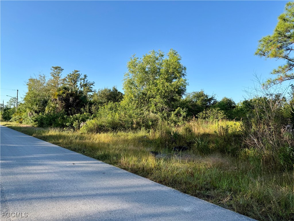 3301 Terry Avenue N Lehigh Acres FL 33971 2025017438 image5