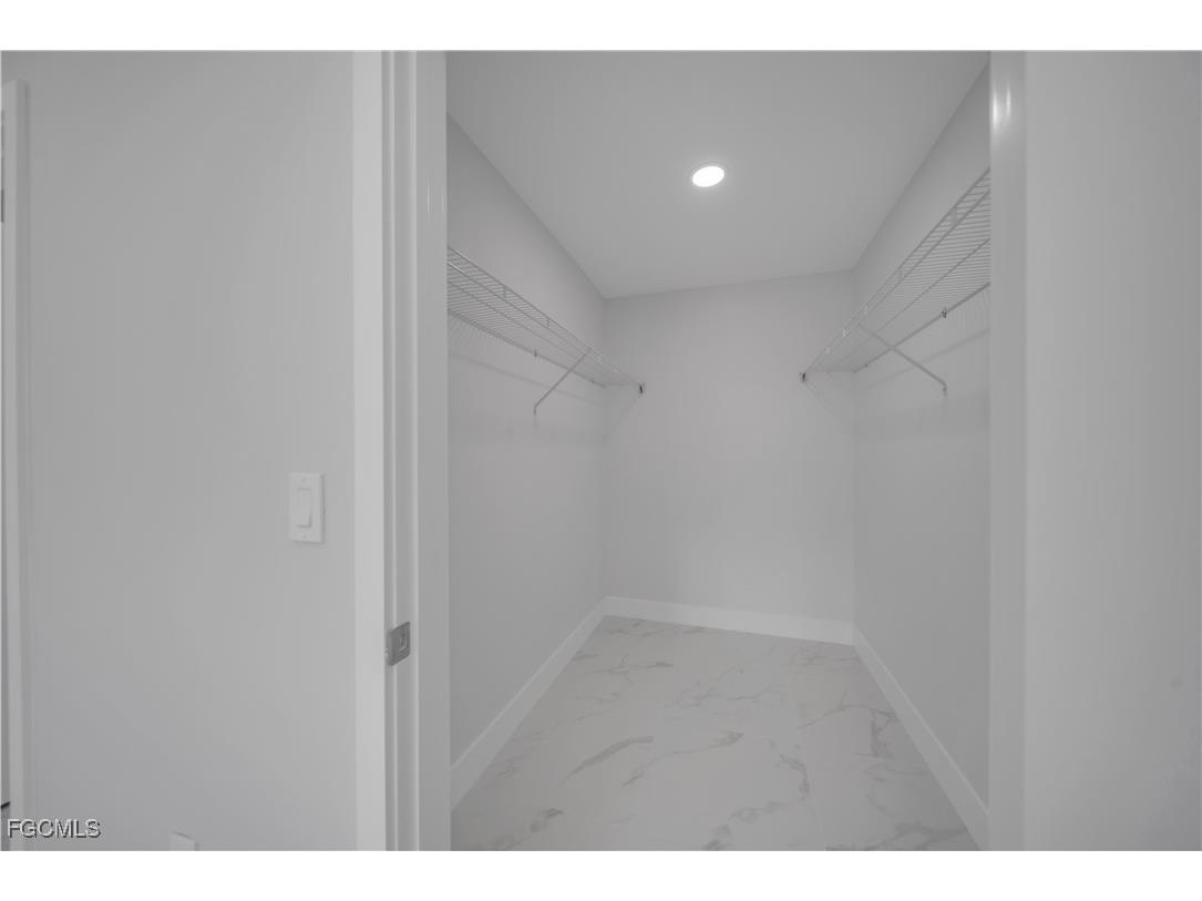 3302 39th Street W Lehigh Acres FL 33971 2025014110 image11