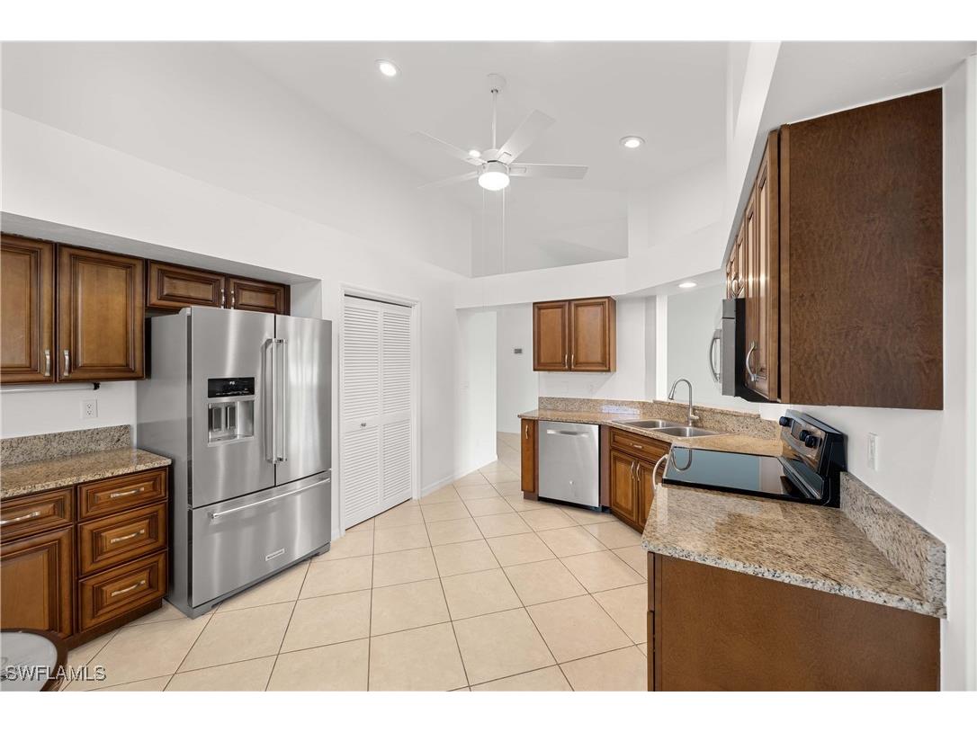 3302 Arlette Drive Naples FL 34109 225074386 image12