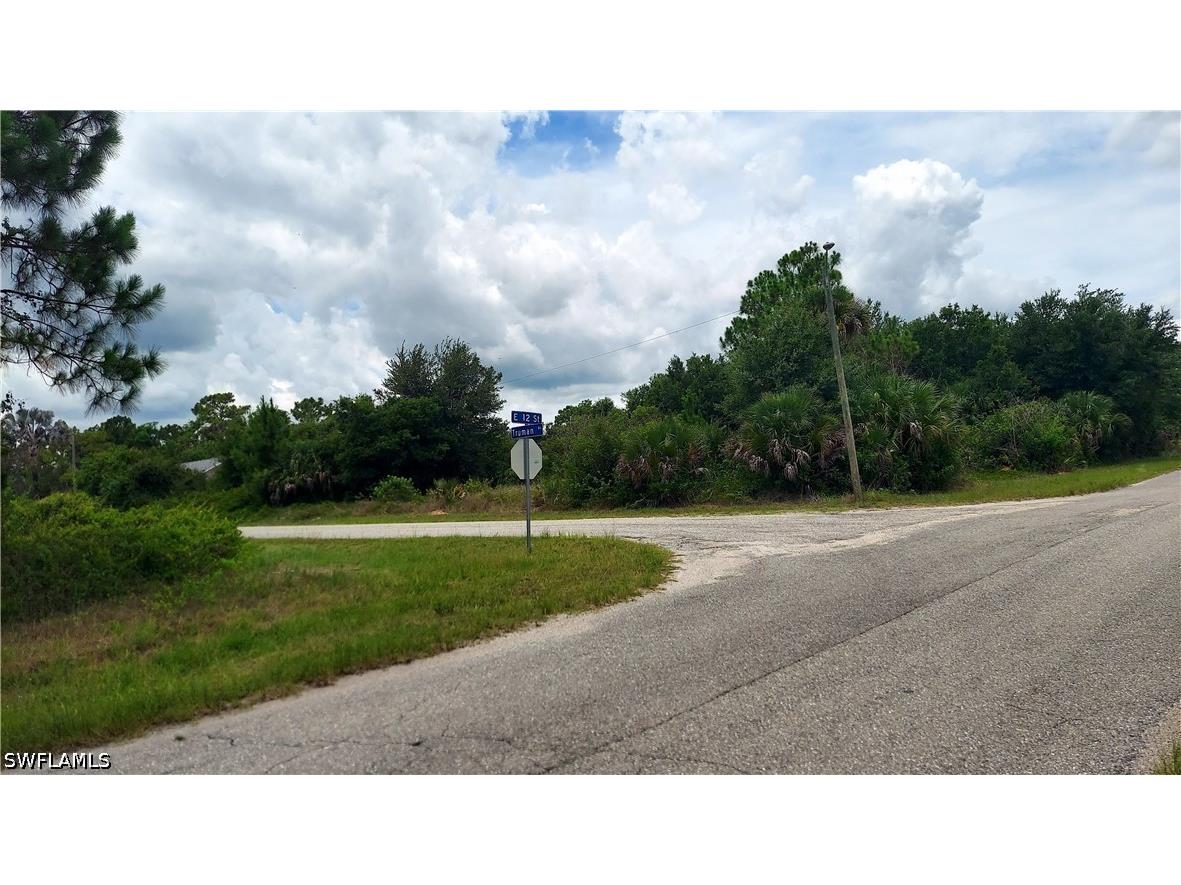 3302 E 12th Street Lehigh Acres FL 33972 226022875 image1