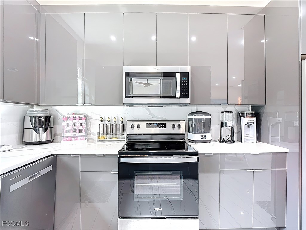 3302 E 3rd Street Lehigh Acres FL 33936 2025013598 image11