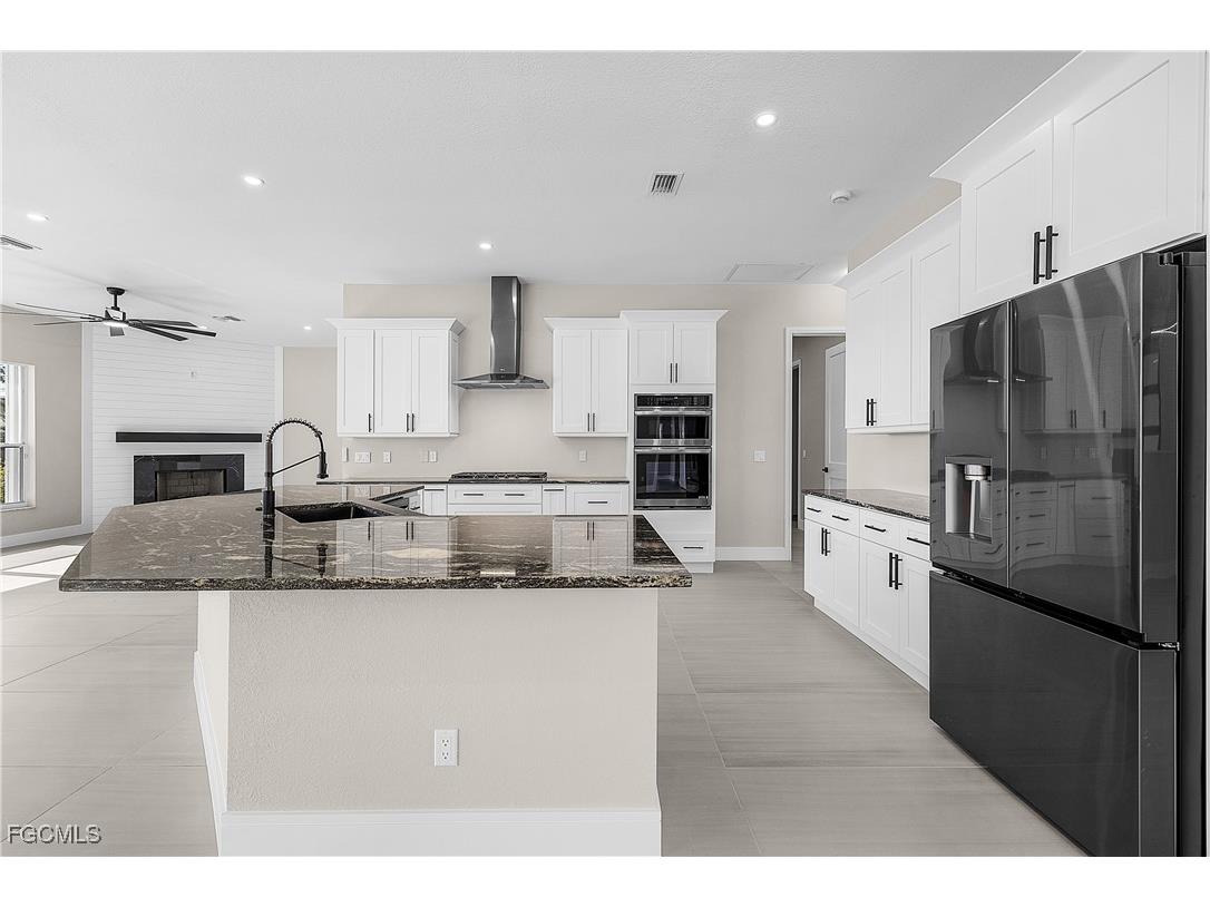 3302 NW 2nd Terrace Cape Coral FL 33993 2025023913 image11