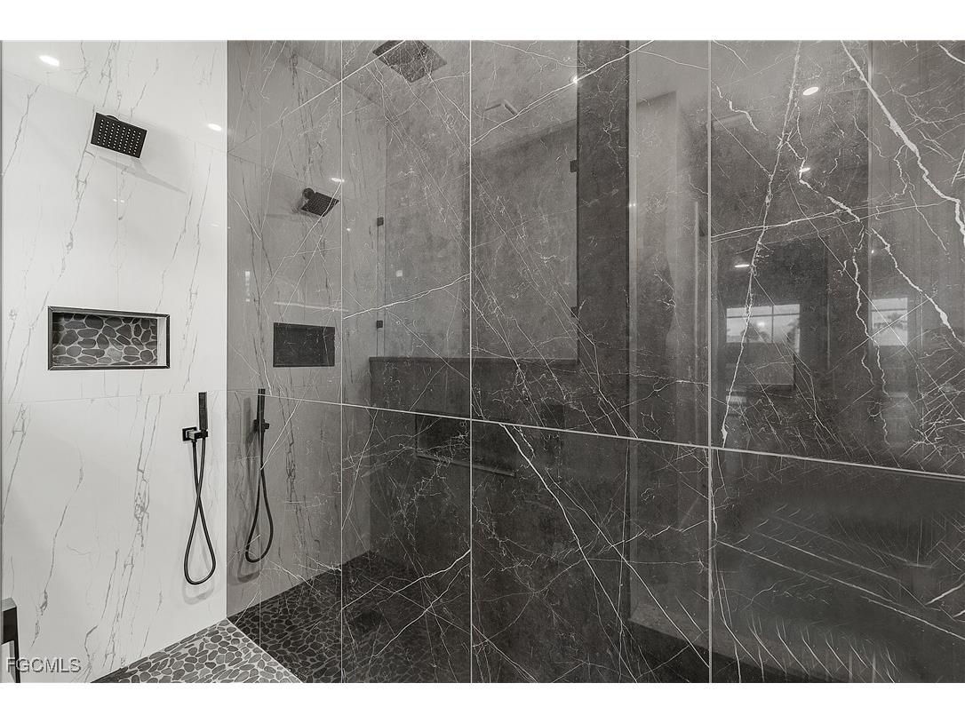 3302 NW 2nd Terrace Cape Coral FL 33993 2025023913 image32