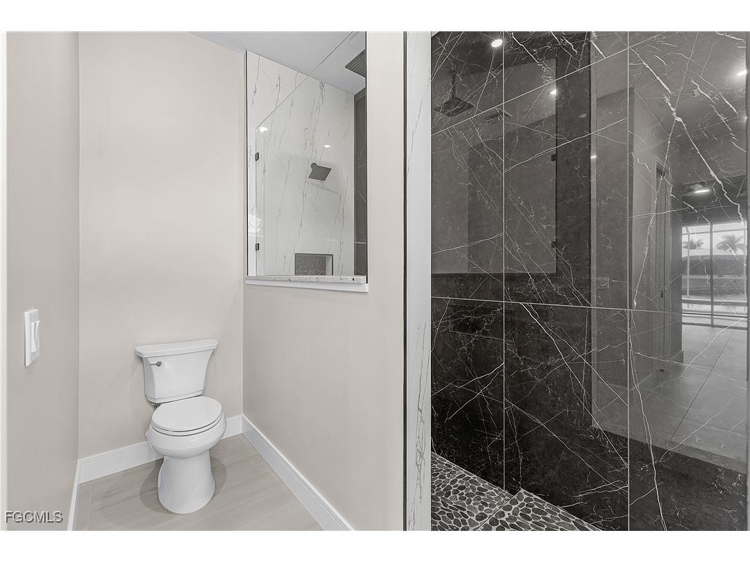 3302 NW 2nd Terrace Cape Coral FL 33993 2025023913 image34