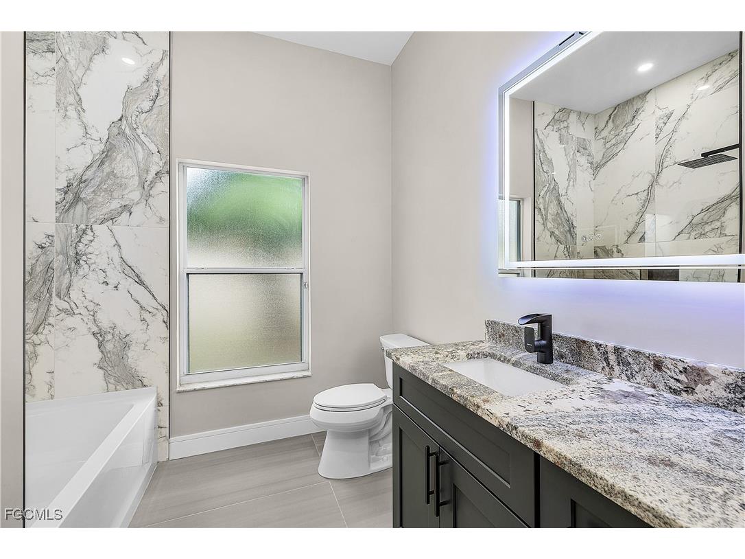 3302 NW 2nd Terrace Cape Coral FL 33993 2025023913 image38