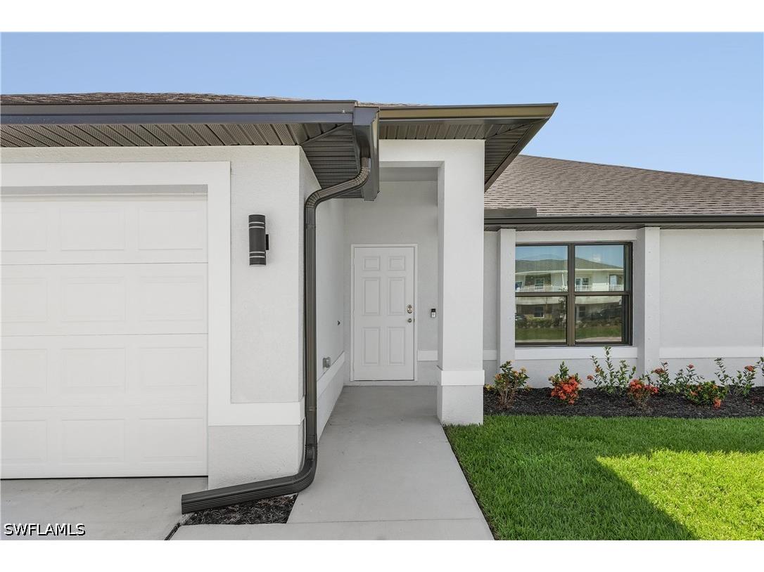3302 SW 8th Place Cape Coral FL 33914 226015739 image1