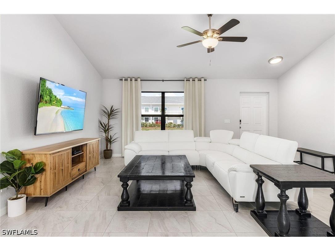 3302 SW 8th Place Cape Coral FL 33914 226015739 image6
