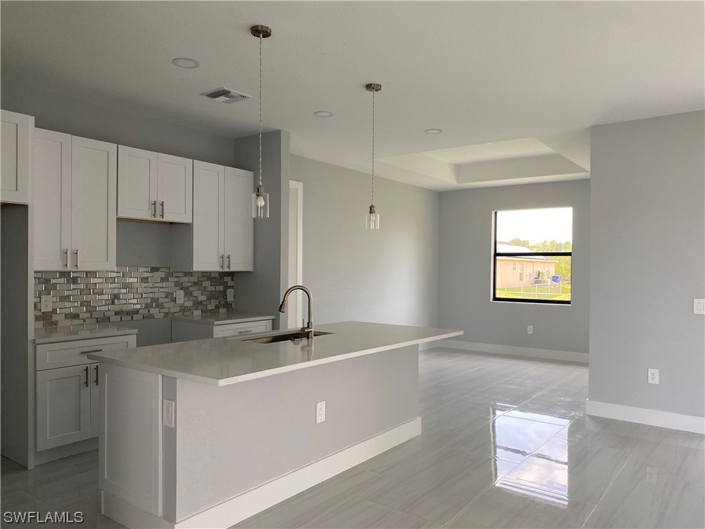 3303 16th Street SW Lehigh Acres FL 33976 223027756 image1