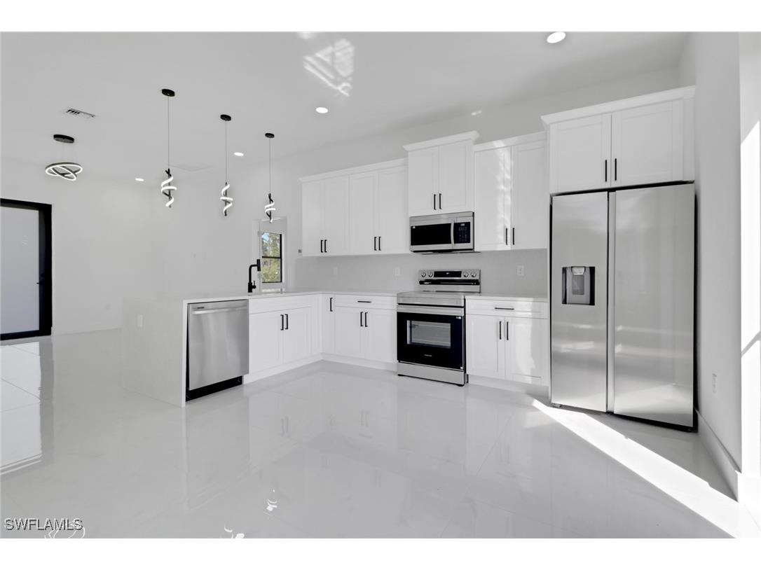 3303 32nd Street W Lehigh Acres FL 33971 225073744 image11