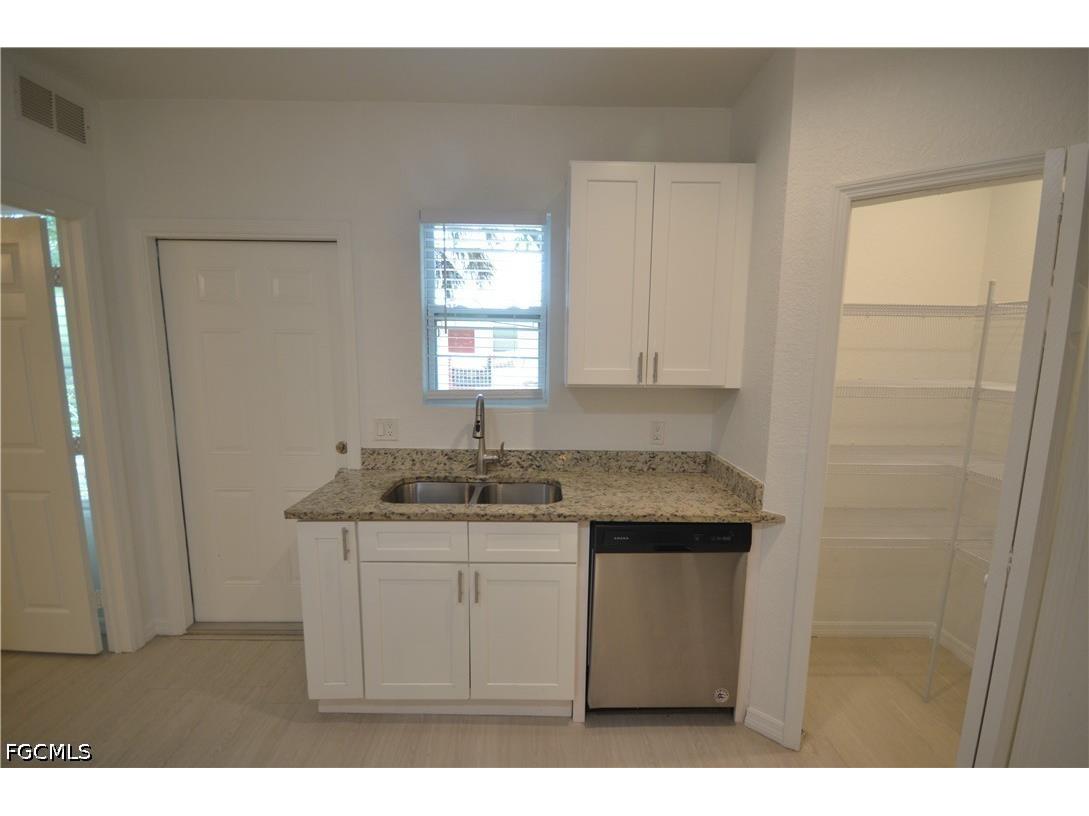 3303 Armstrong Court Fort Myers FL 33916 2026019467 image14