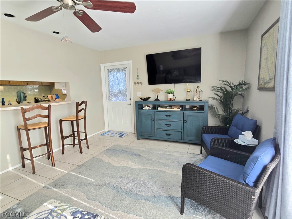 3303 Prince Edward Island Circle #4 Fort Myers FL 33907 2026010167 image3