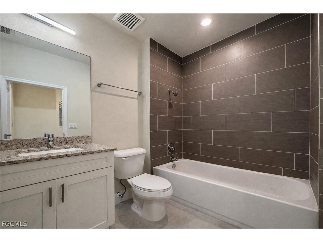 3303 SW 8th Place #106 Cape Coral FL 33914 2026008783 image13