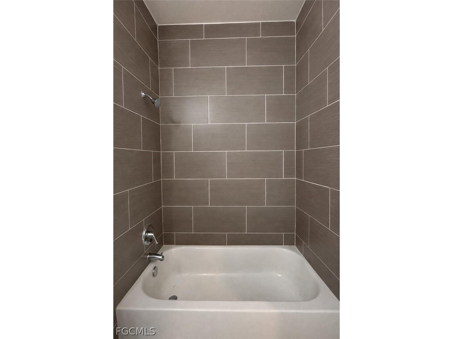 3303 SW 8th Place #106 Cape Coral FL 33914 2026008783 image14