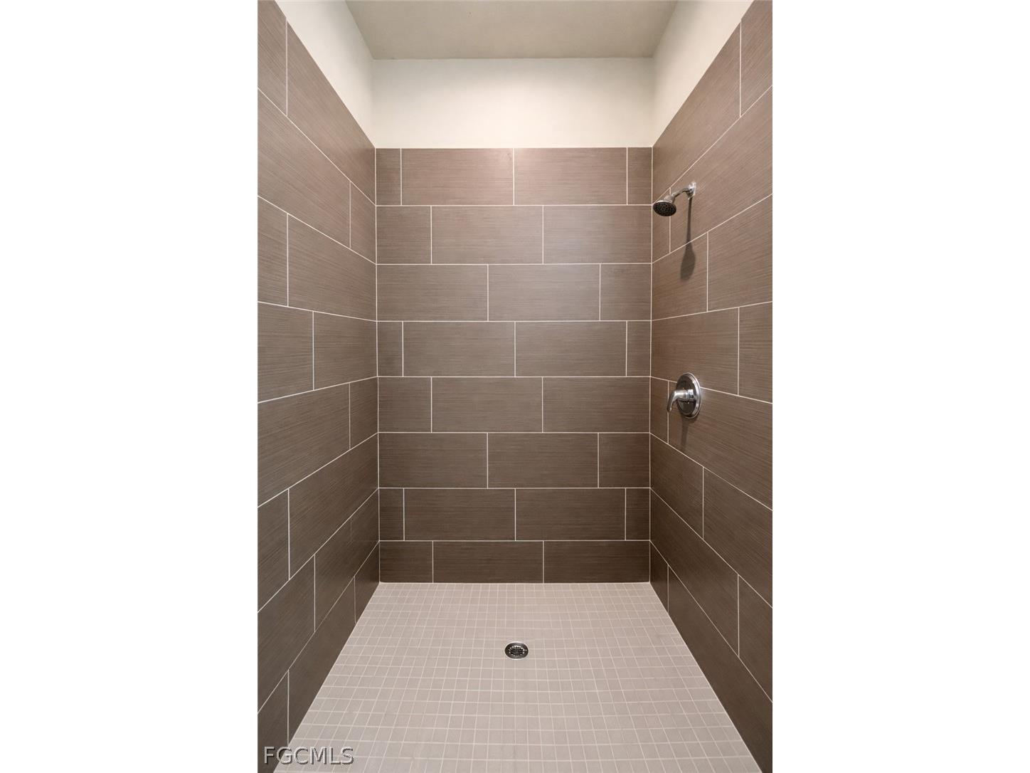 3303 SW 8th Place #106 Cape Coral FL 33914 2026008783 image19