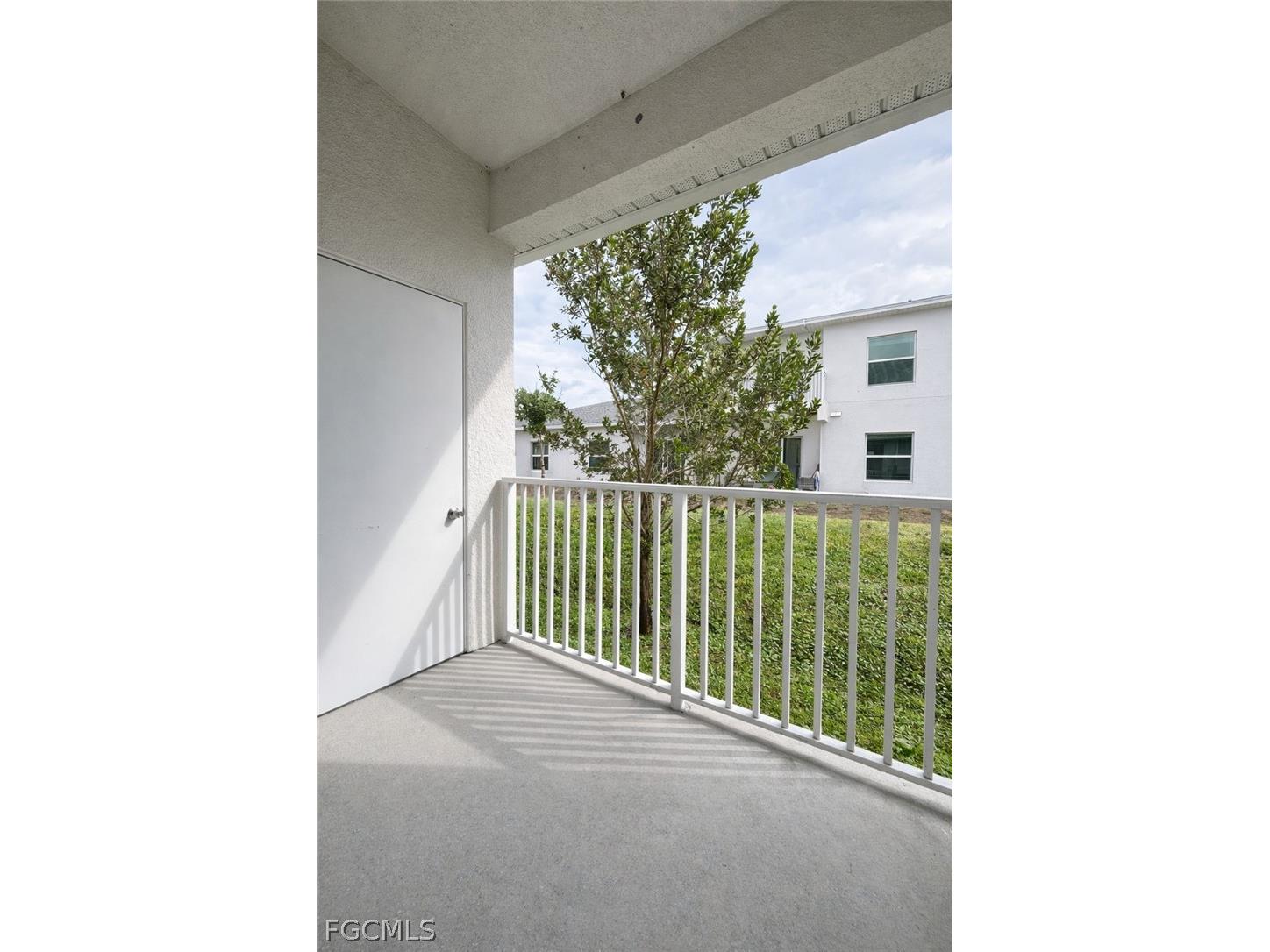 3303 SW 8th Place #106 Cape Coral FL 33914 2026008783 image23