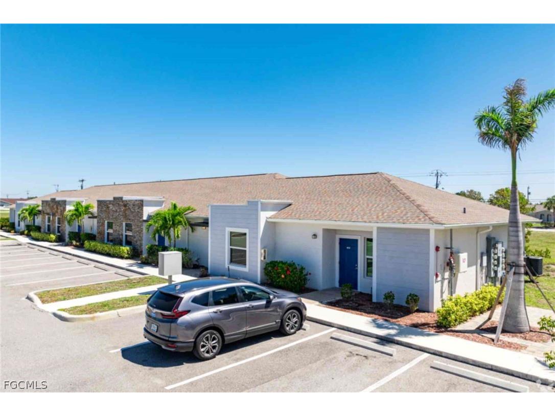 3303 SW 8th Place #106 Cape Coral FL 33914 2026008783 image25