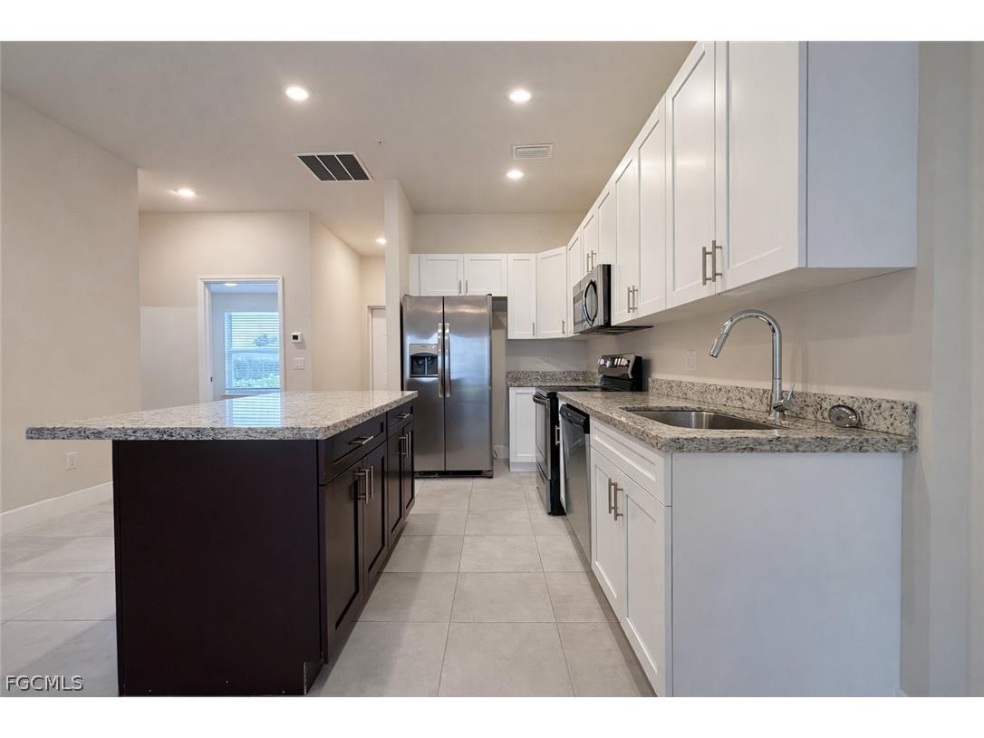 3303 SW 8th Place #106 Cape Coral FL 33914 2026008783 image8
