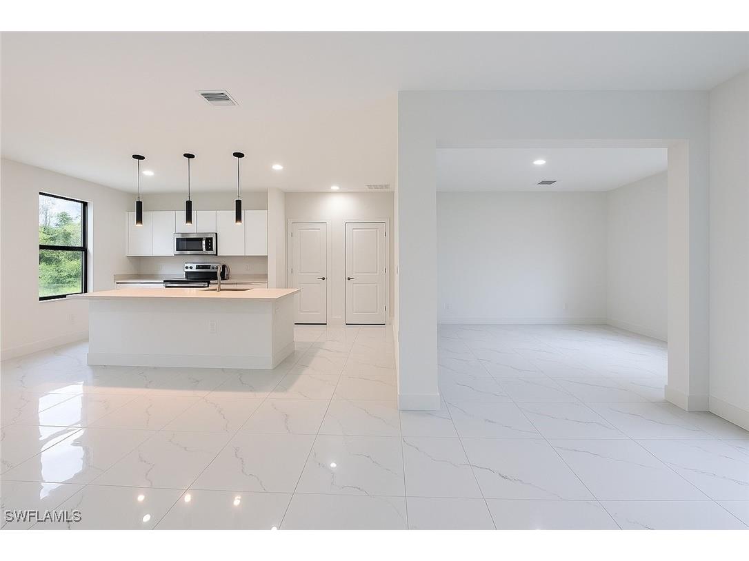 3304 67th Street W Lehigh Acres FL 33971 225072461 image4