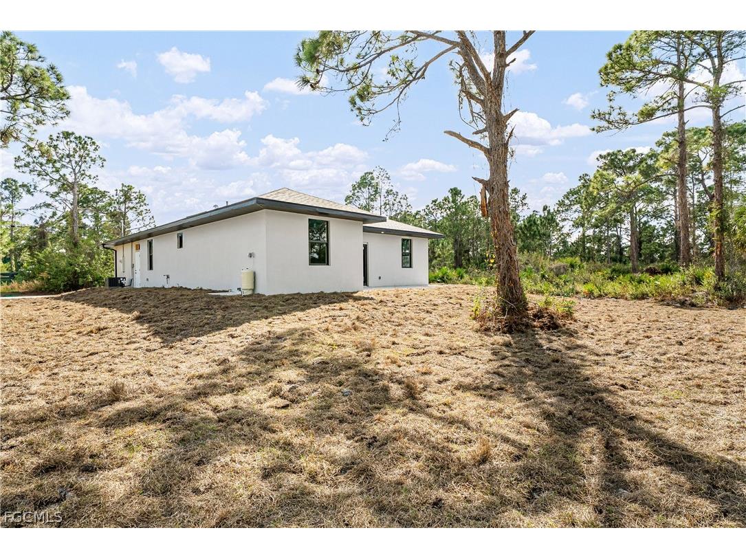 3304 69th Street W Lehigh Acres FL 33971 2026011689 image20