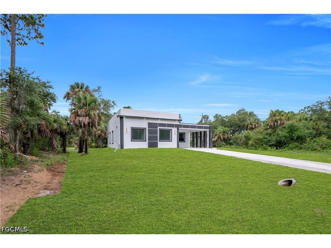 3304 E 15th Street Lehigh Acres FL 33972 2026024403 image4