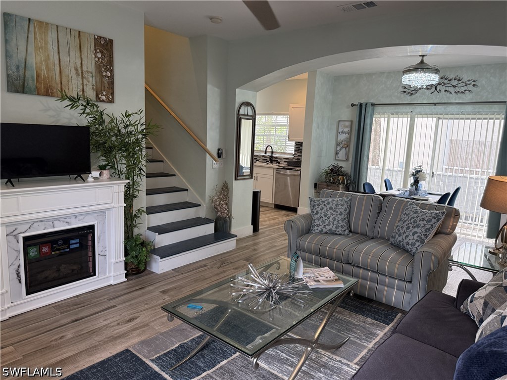 3304 Lisa Lane #102 Naples FL 34109 226014698 image1