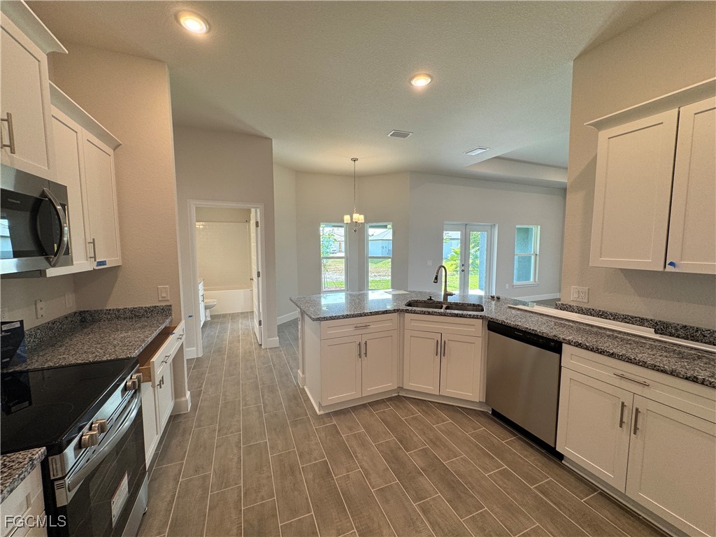 3304 NW 6th Terrace Cape Coral FL 33993 2025022137 image13